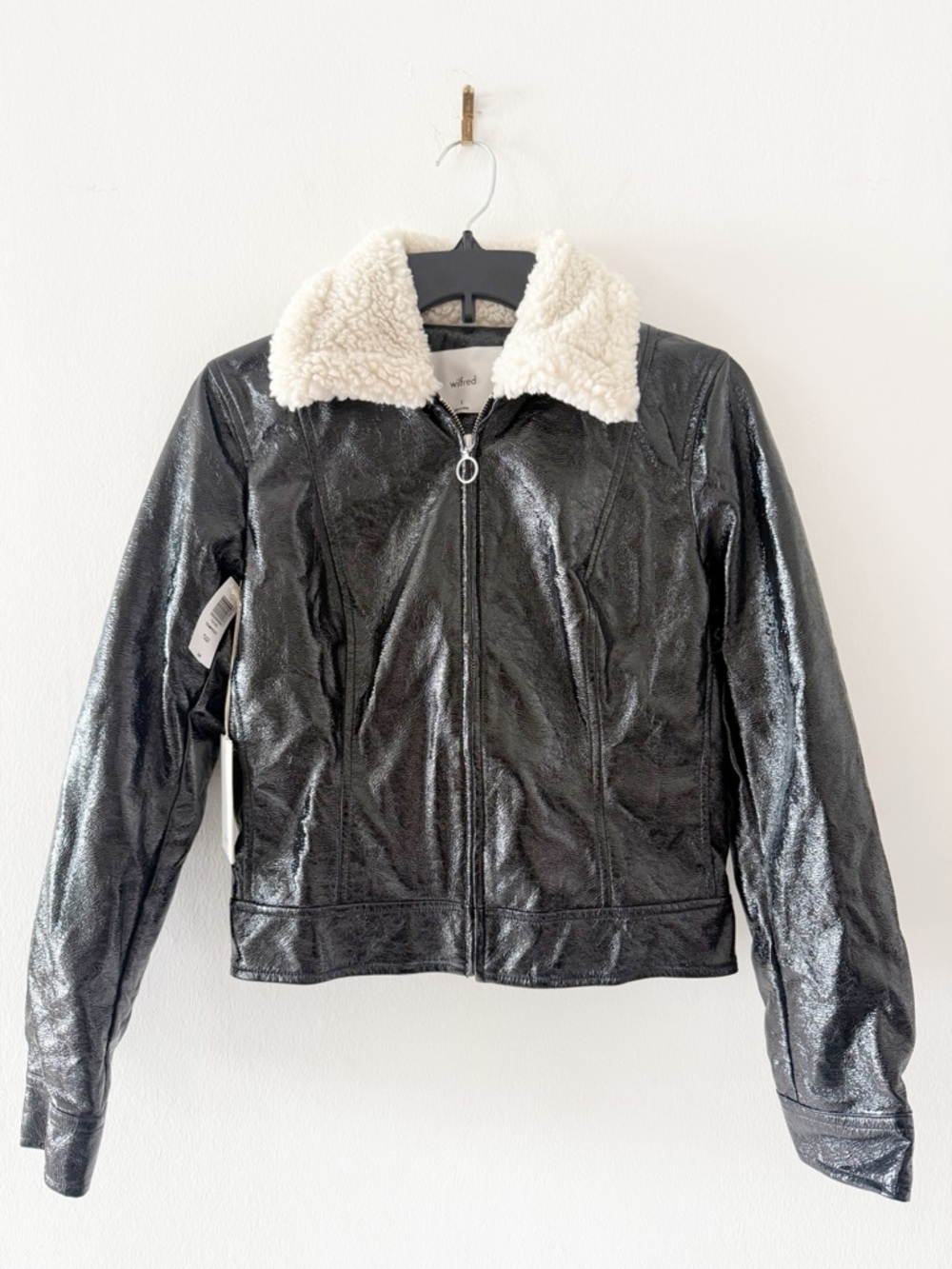 NEW Aritzia Wilfred Tempest Faux Patent Leather Jacket Sherpa Collar Black Small